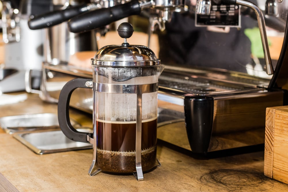 咖啡师在法国媒体上制作非传统咖啡