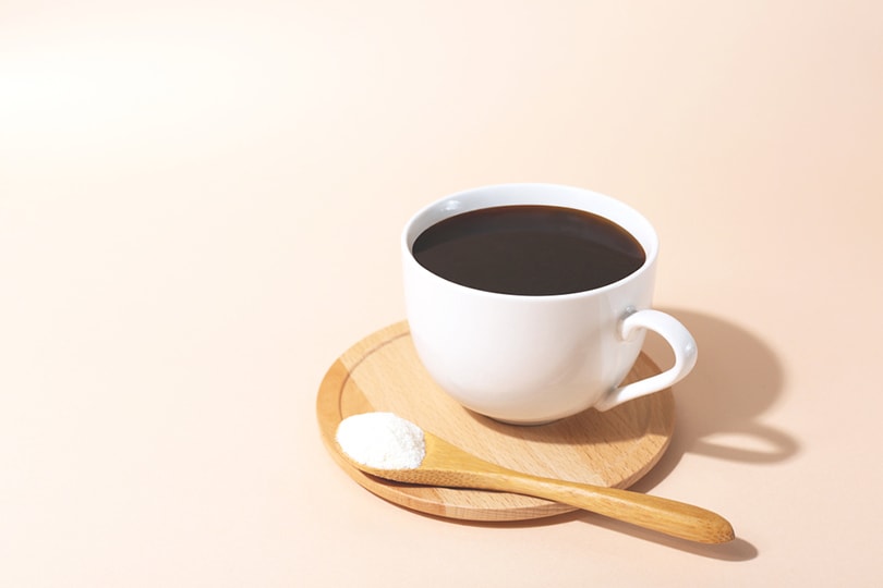 胶原蛋白粉和早晨咖啡